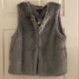 NWT TOPSHOP FAUX VEST